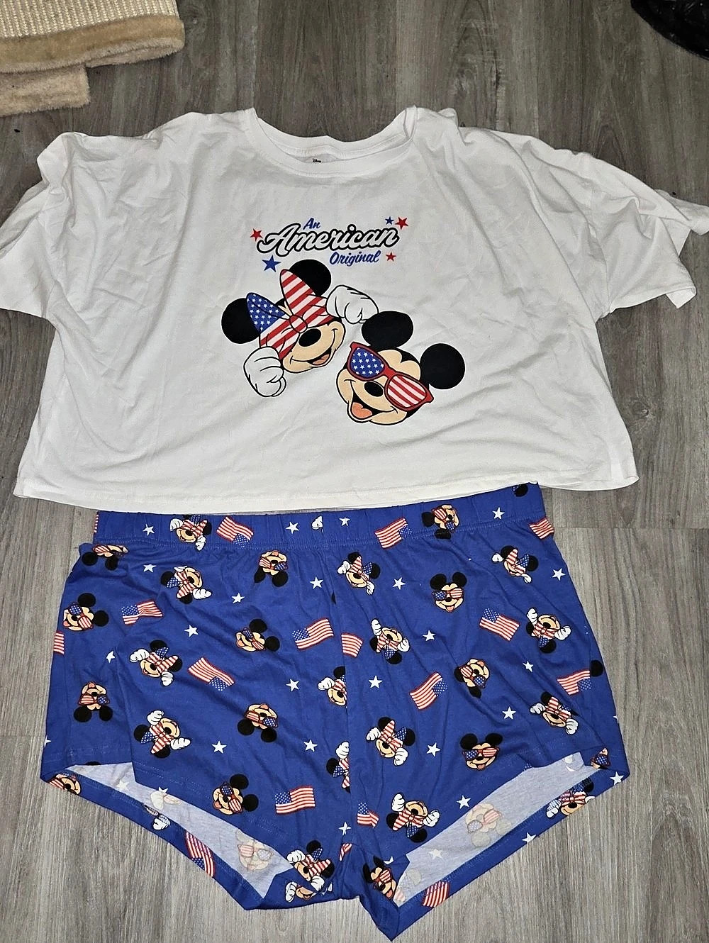 Disney Mickey and Friends Mickey Pajama Set White Blue Size XL